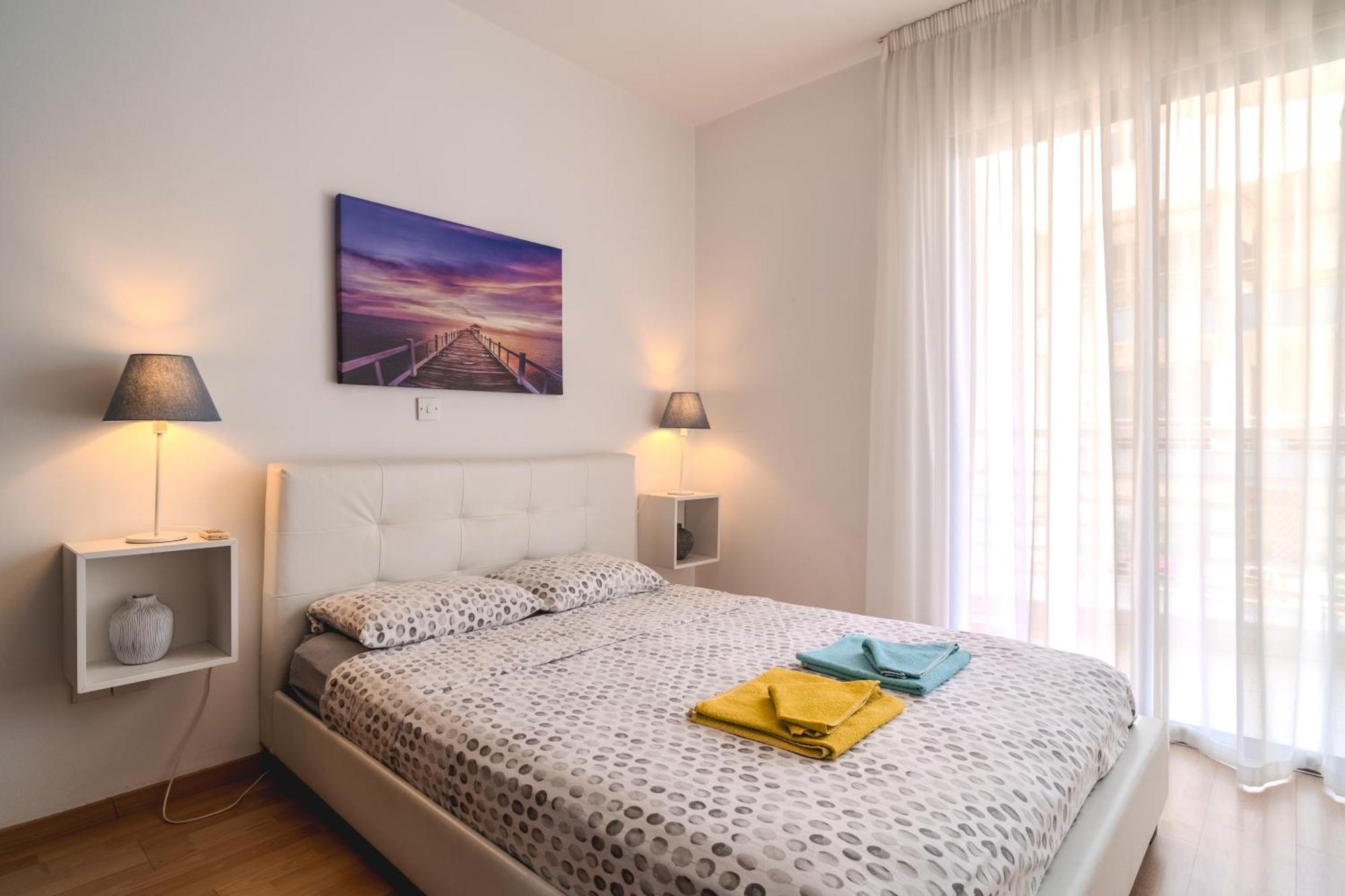 Violet Dusk City Center Flat Larnaca Extérieur photo